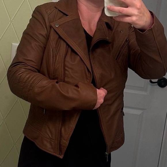 Cole Haan authentic brown leather jacket. Never worn! - Picture 13 of 13